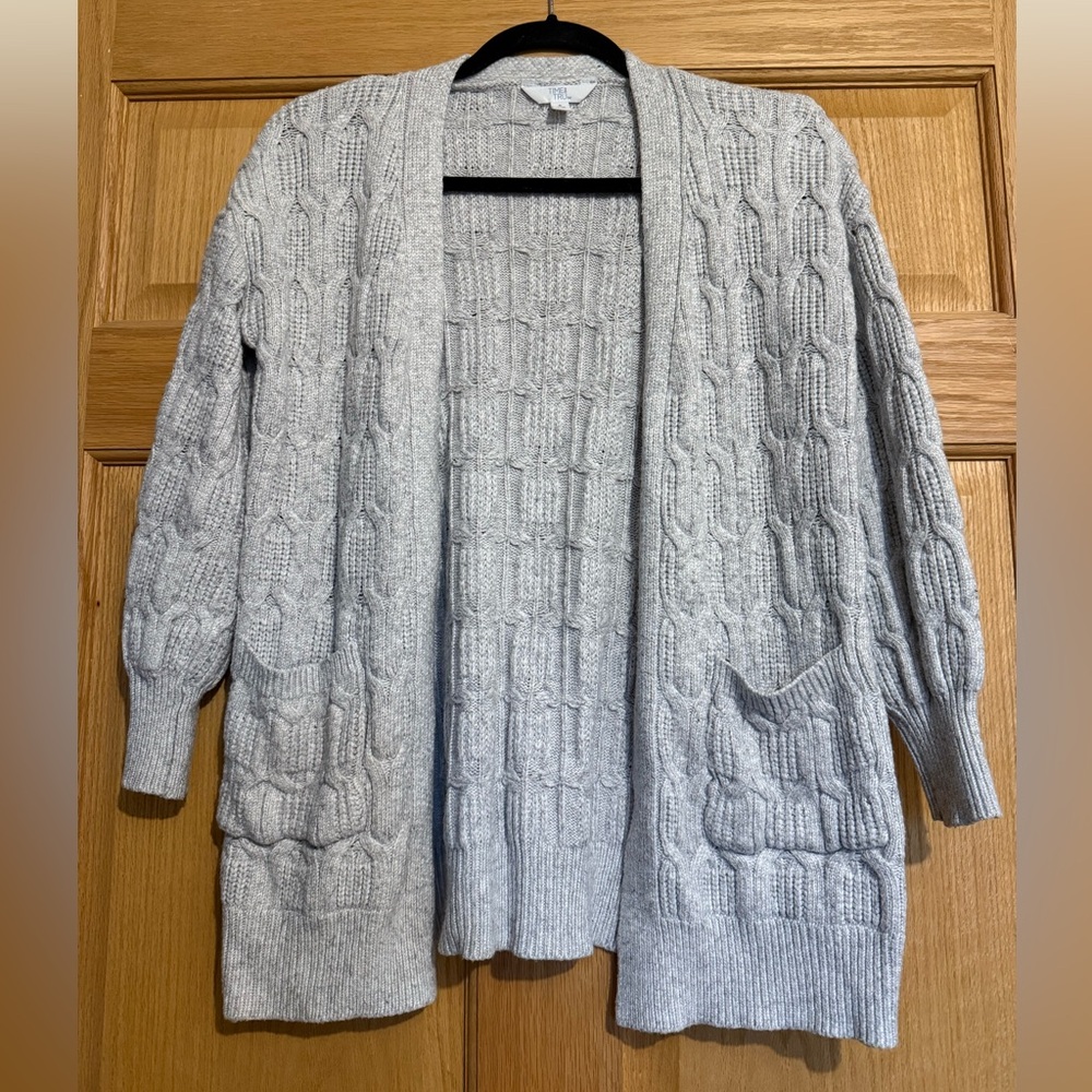 Women’s Time and Tru Gray Cardigan Size Small